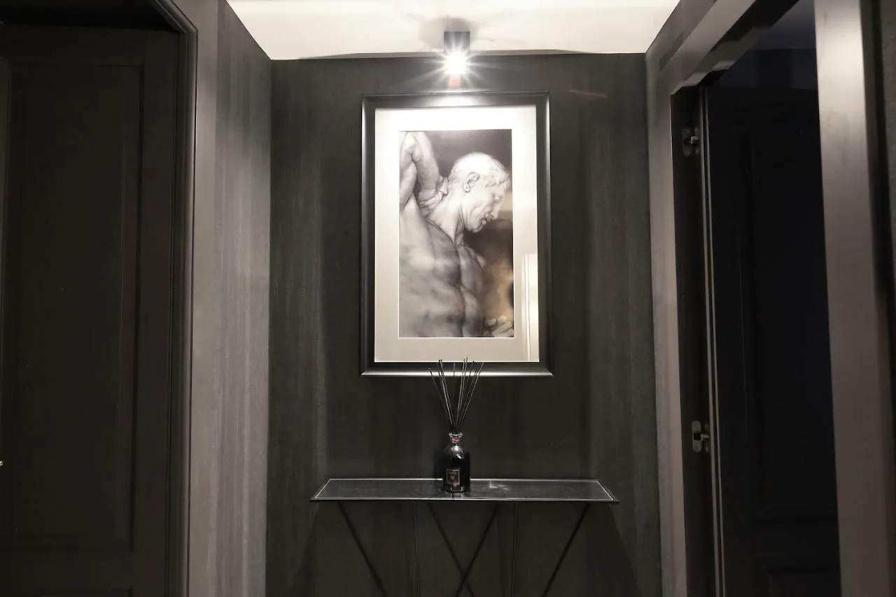 Imbriani Guest House Bari 2*,  Italy